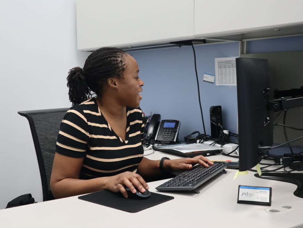 financial aid officer